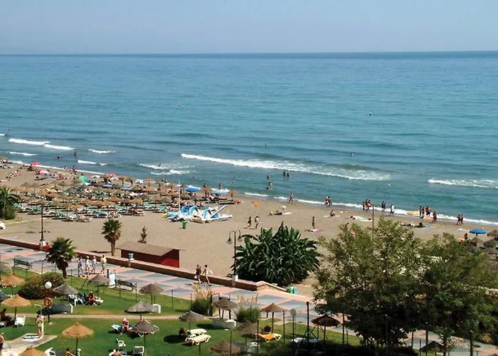 Buensol 2* 托雷莫利诺斯